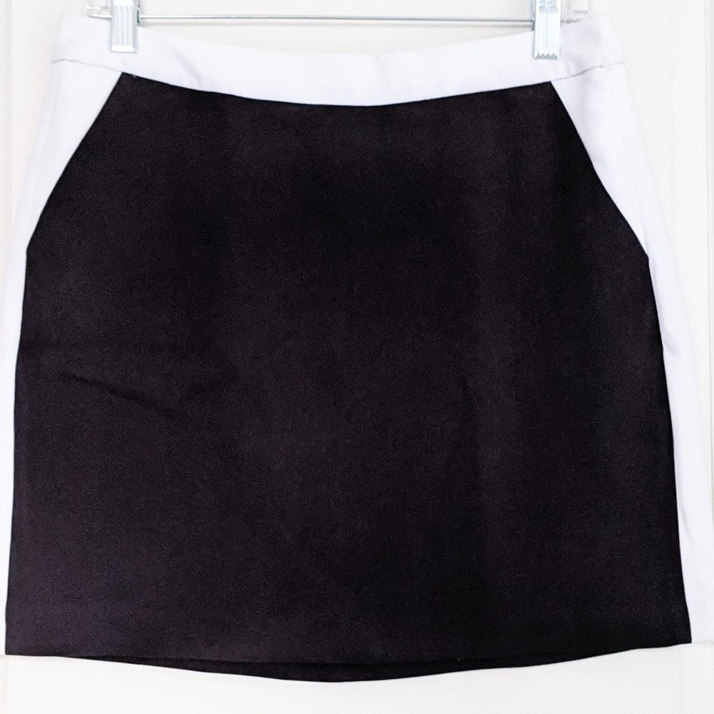 NWT Banana Republic Mini Skirt